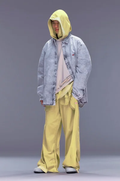 Look 31